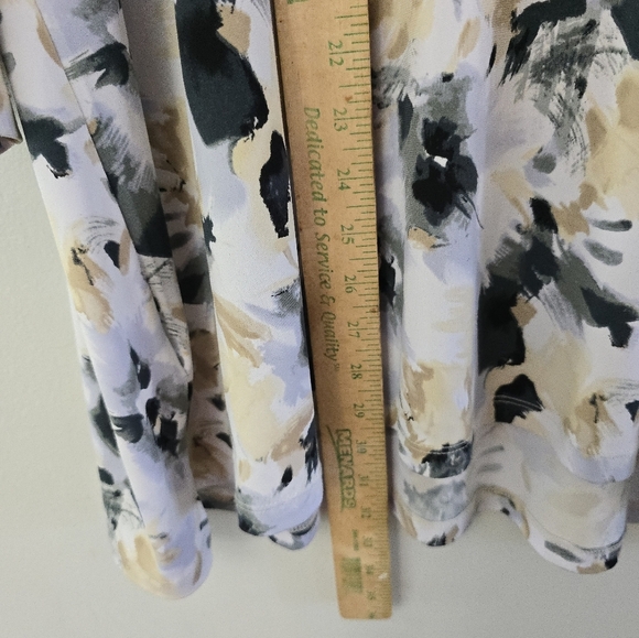 Susan Graver Liquid Knit Tunic with 3/4 Sleeves & Embellishments 2X Floral - Picture 12 of 12